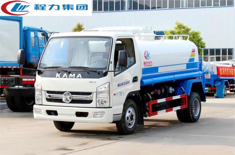 凱馬2-5方灑水車