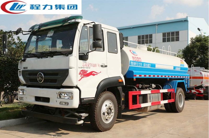 重汽斯太爾10-12方灑水車