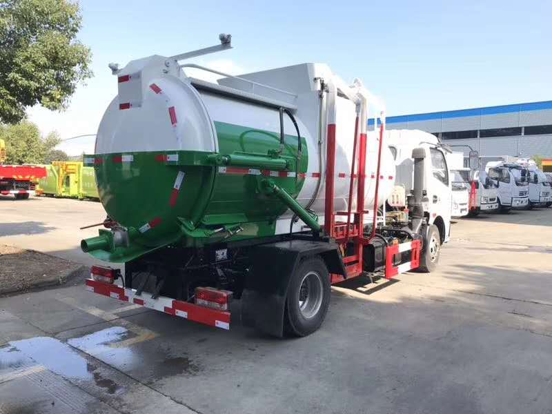 東風(fēng)大多利卡6方餐廚垃圾車(chē)