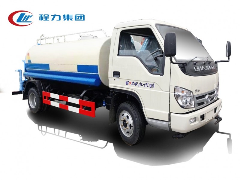 福田國(guó)三5噸小型灑水車(chē)(不上戶(hù))