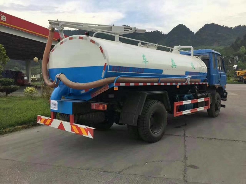 東風(fēng)153(12方)吸糞車