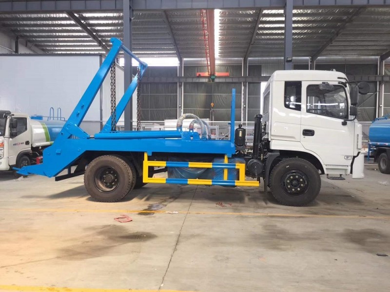東風專底10方擺臂垃圾車